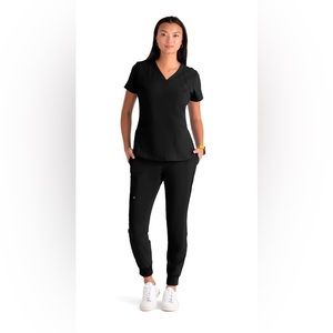 Brand New Barco One Black Joggers Small Scrub Set